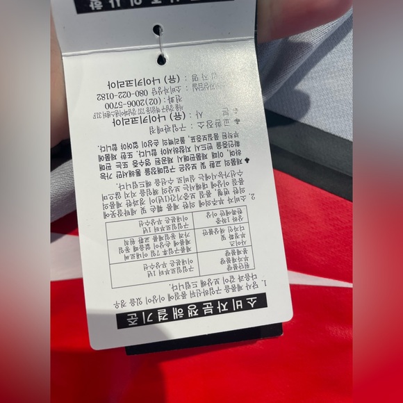 NIKE AS W NSW HOODIE ft MYLK from Korean Drop - Picture 15 of 15